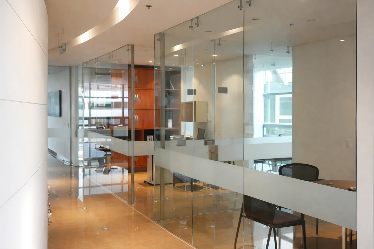 Policía Nacional de Colombia | Instalación y Adecuación de Oficinas 2