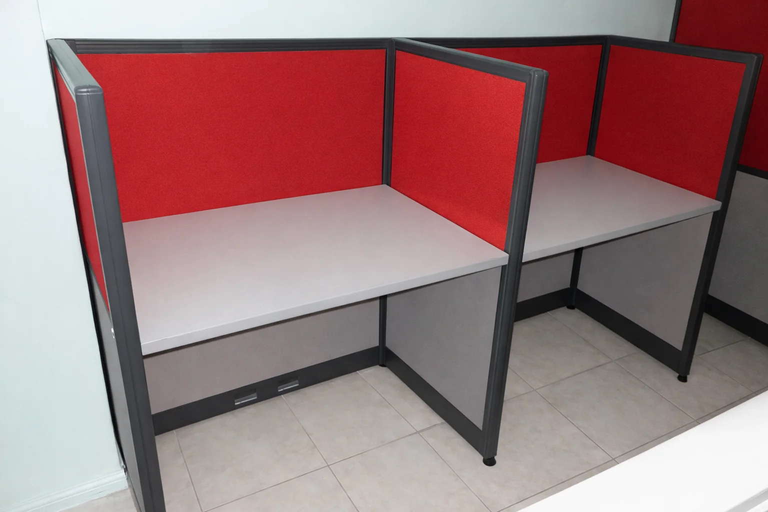 Policía Nacional de Colombia | Instalación y Adecuación de Oficinas 7